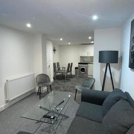 2 Bed Room Luxury Apartment In Old Kent Road Londra Esterno foto