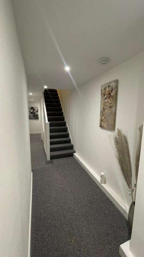 2 Bed Room Luxury Apartment In Old Kent Road Londra Esterno foto