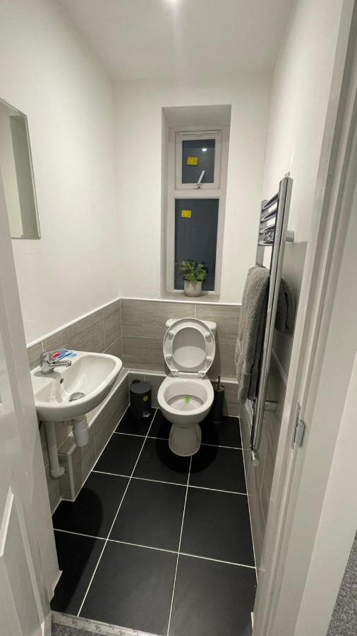2 Bed Room Luxury Apartment In Old Kent Road Londra Esterno foto